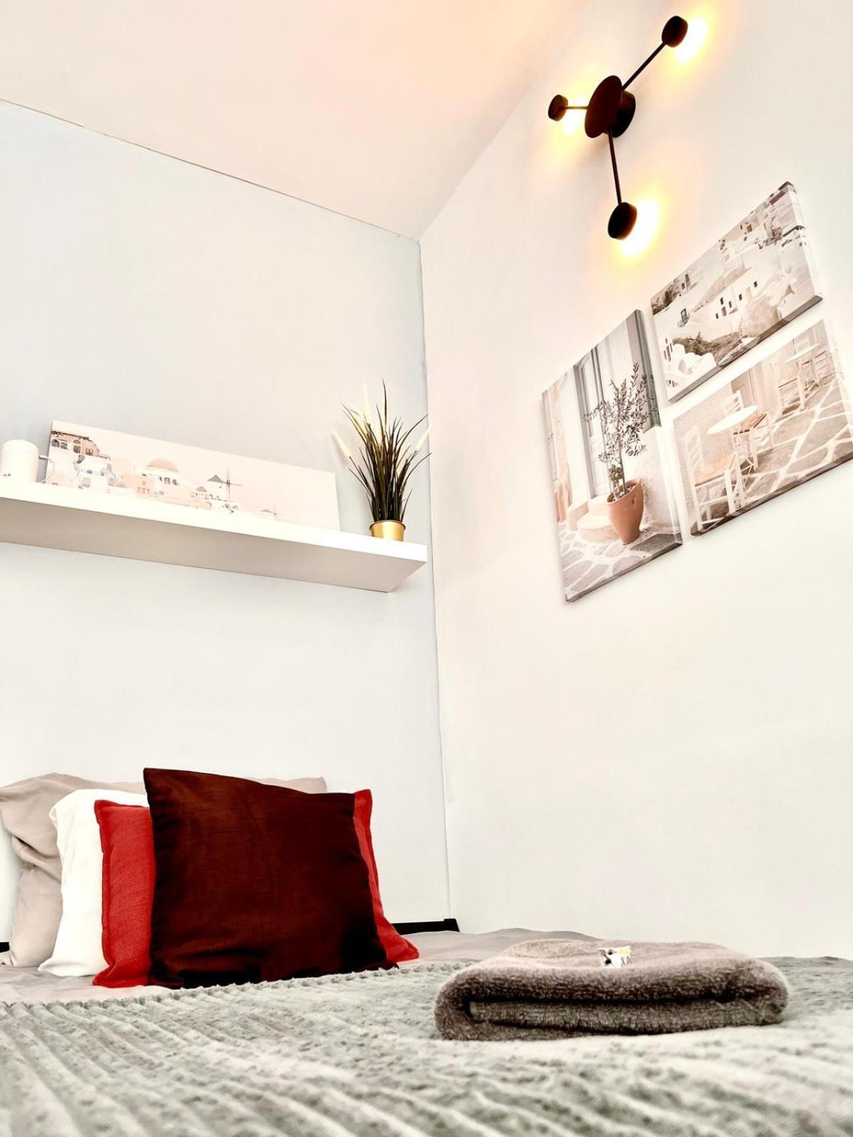 Super 1 Bed Room Condo In Warszawa Center Exteriör bild