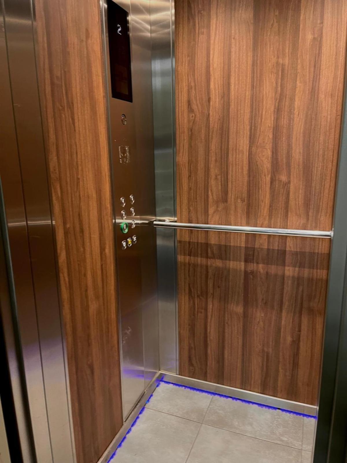 Super 1 Bed Room Condo In Warszawa Center Exteriör bild