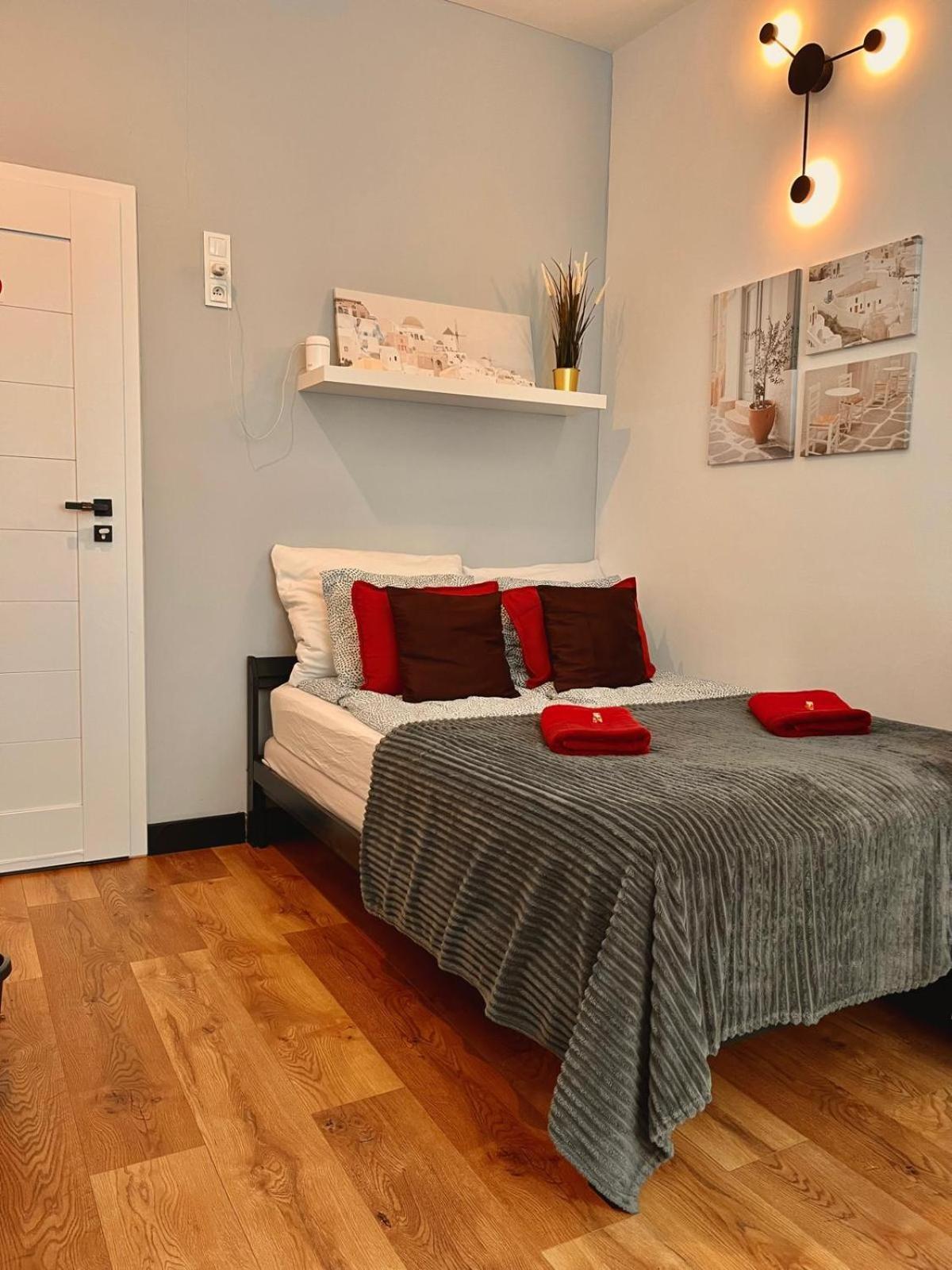 Super 1 Bed Room Condo In Warszawa Center Exteriör bild
